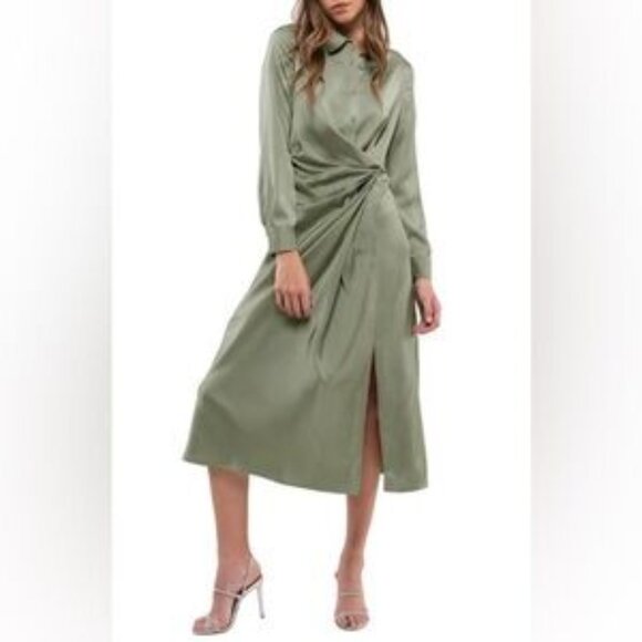 August Sky Dresses & Skirts - August Sky Green Silk Wrap Button Up Dress Size Large